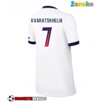 Ženske Nogometnih dresov Paris Saint-Germain Khvicha Kvaratskhelia #7 Gostujoči 2026-27 Kratki rokavi